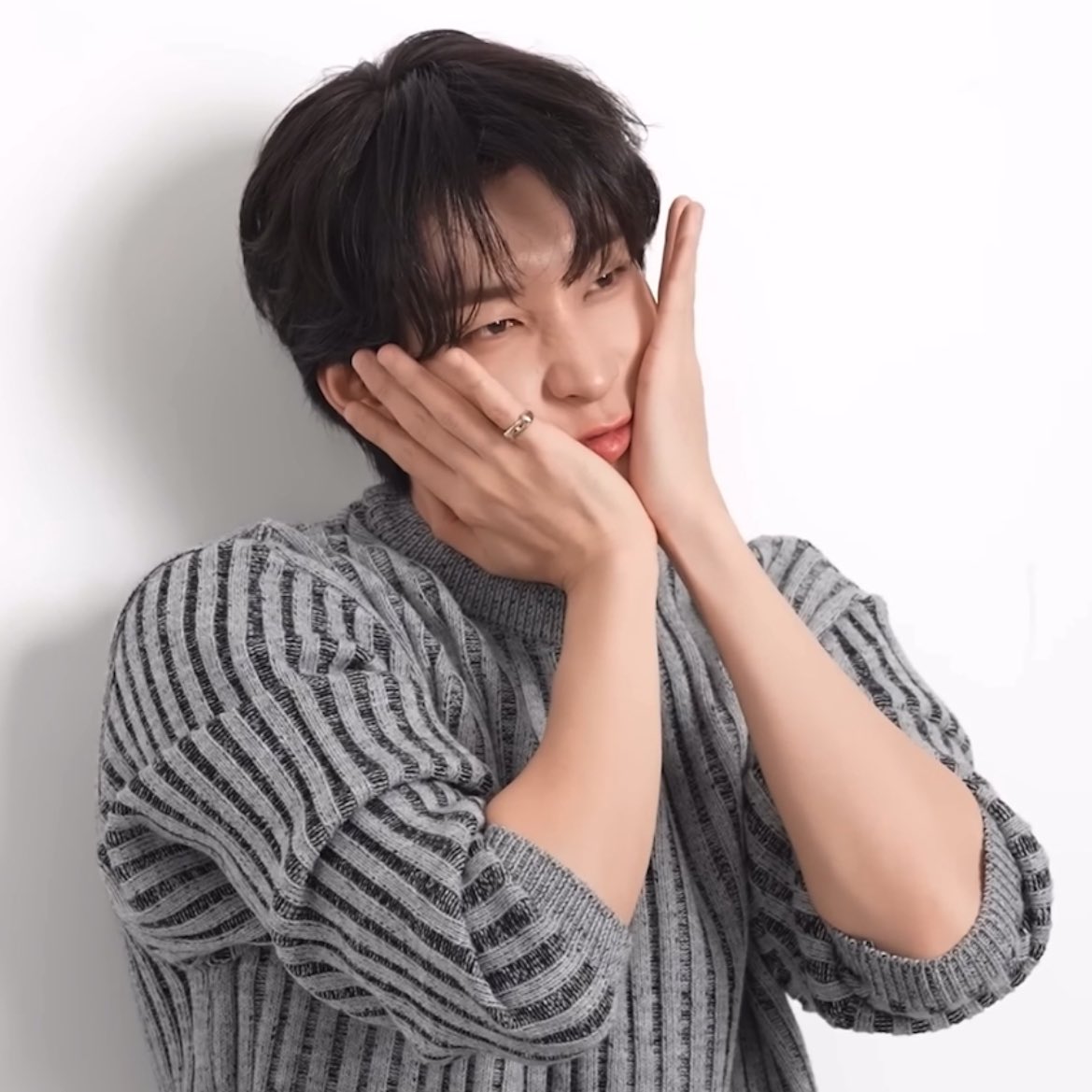 원우 이런 느낌은 또 초면이라 너무 조와 아 기야워