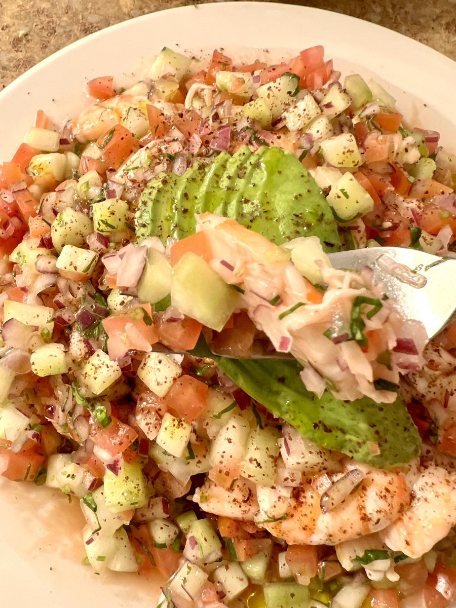 davidbaran__'s tweet photo. Shrimp ceviche topped with avocado, olive oil and sumac. 

#food #cooking #seafood #foodie https://t.co/CQuctQzW28