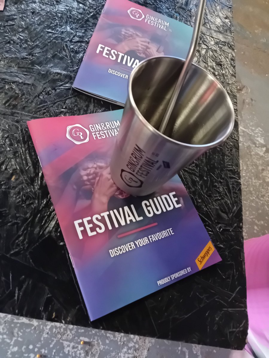 TheSuperpigeon's tweet image. Derby @GinFestival #Binjuice #Ginjuice #MiddayStart