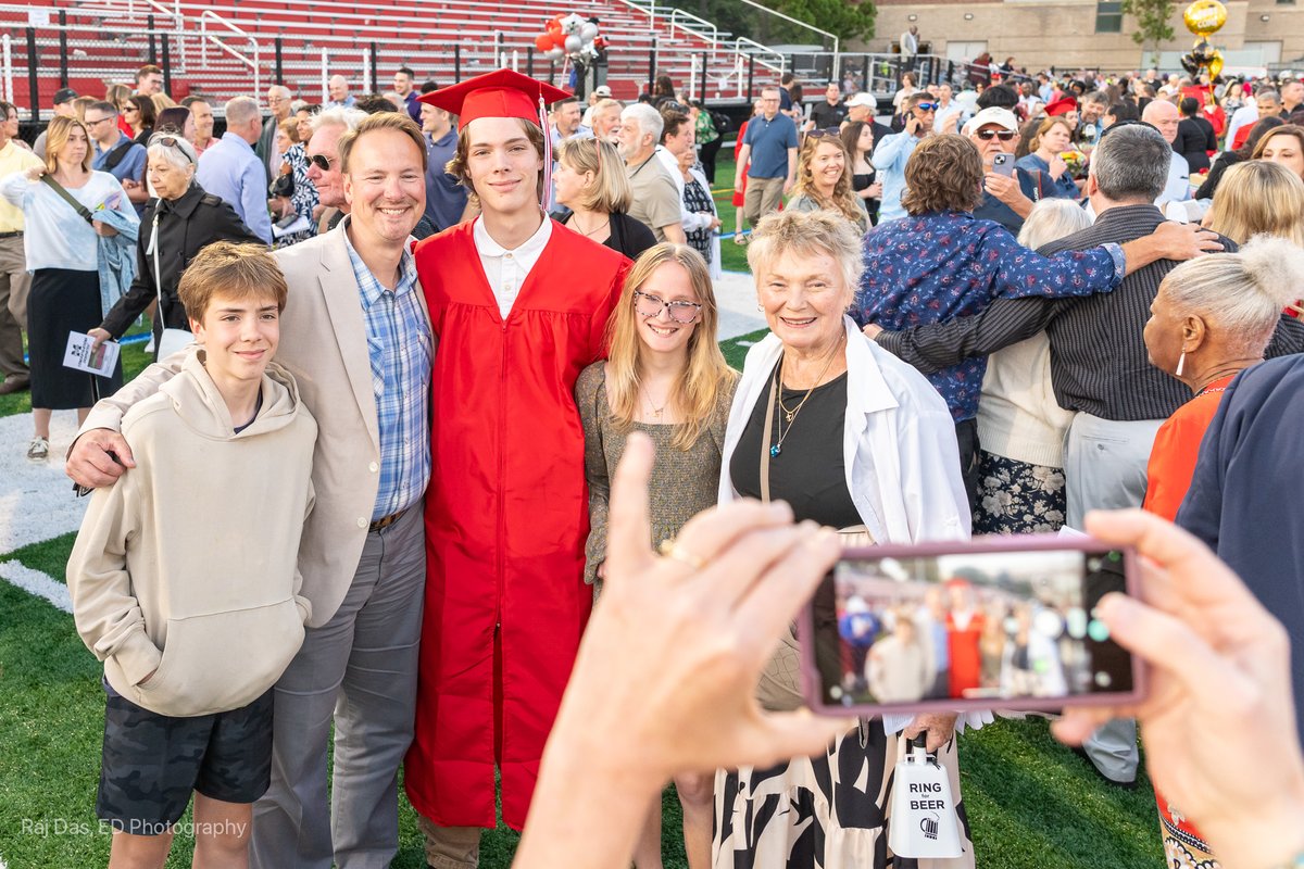 MHS 2024 Graduation - 31MAY24
<a href="/MHSathletix/">Melrose Athletics</a> #MelrosePS <a href="/MelrosePS/">MelrosePublicSchools</a>
<a href="/MelroseWNSports/">Melrose Weekly Sport</a> <a href="/MelroseWeekly/">Melrose Weekly News</a>

See all the images at: edphotos.com