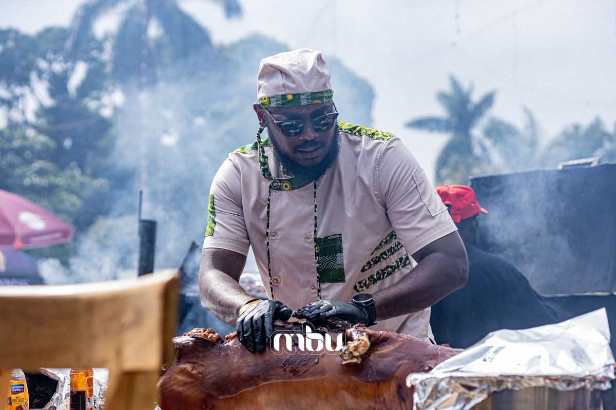 MBU's tweet photo. Happening Now at the @tuskerciderug #BackYardMeetup Good vibes, Nyama Choma, and the refreshing Tusker Cider on the menu 🍻 

Fall in at Tales Lounge, Bukoto 📍

(📸: @Mugabiarts) https://t.co/bKZeOFjORo