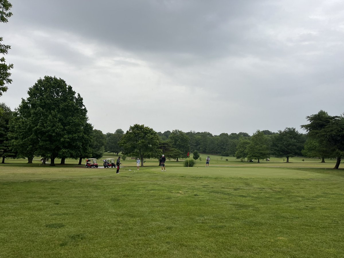 GolfBGKY's tweet photo. 2024 Walker Memorial Photos from Saturday morning flight.
Here’s Upright, Shaw, C. Baer &amp; L. Baer on #7 green. #Walker40 https://t.co/liAiWhnwiL