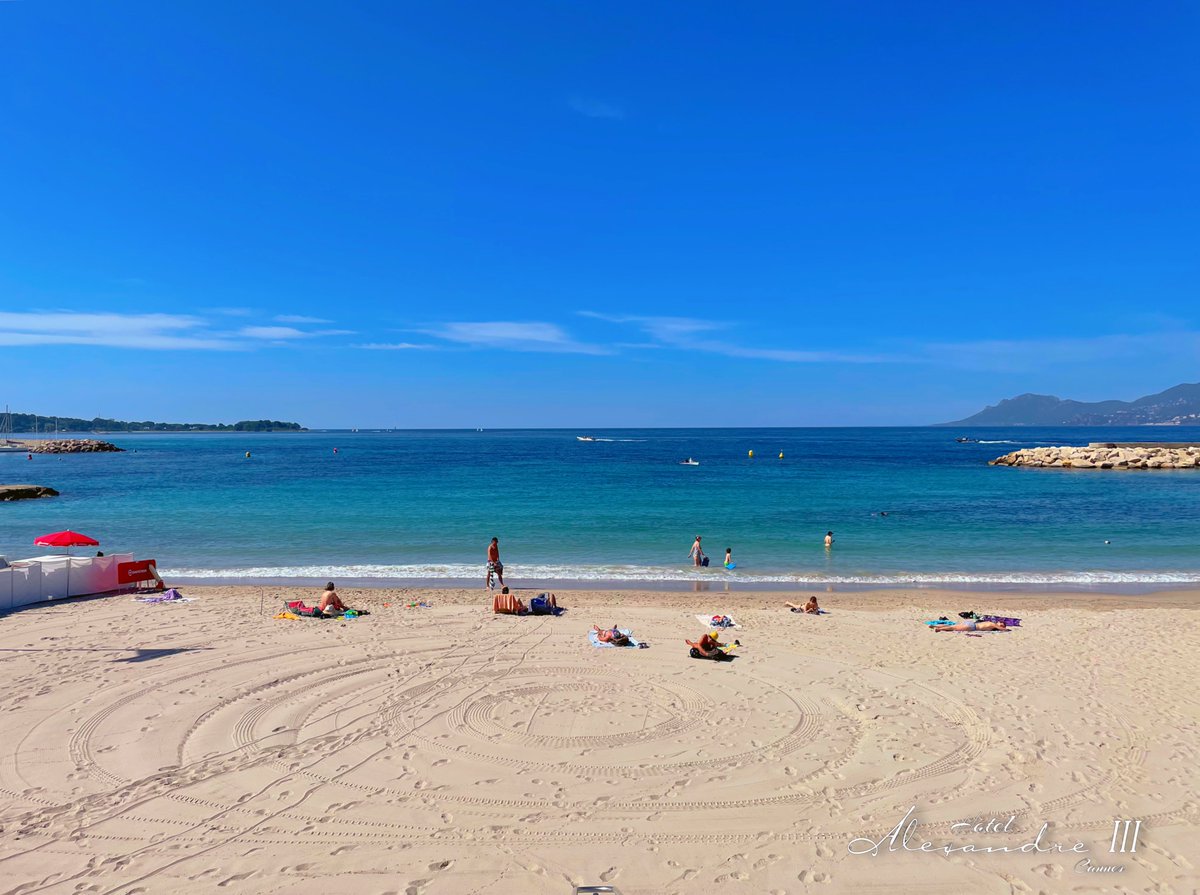 Come. 

#come #comejoinus #cannez #cannes2024 #cotedazurfrance #onatousbesoindusud #laplage #bienvenueacannes #rendezvousacannes #visitcannes #cannessoleil