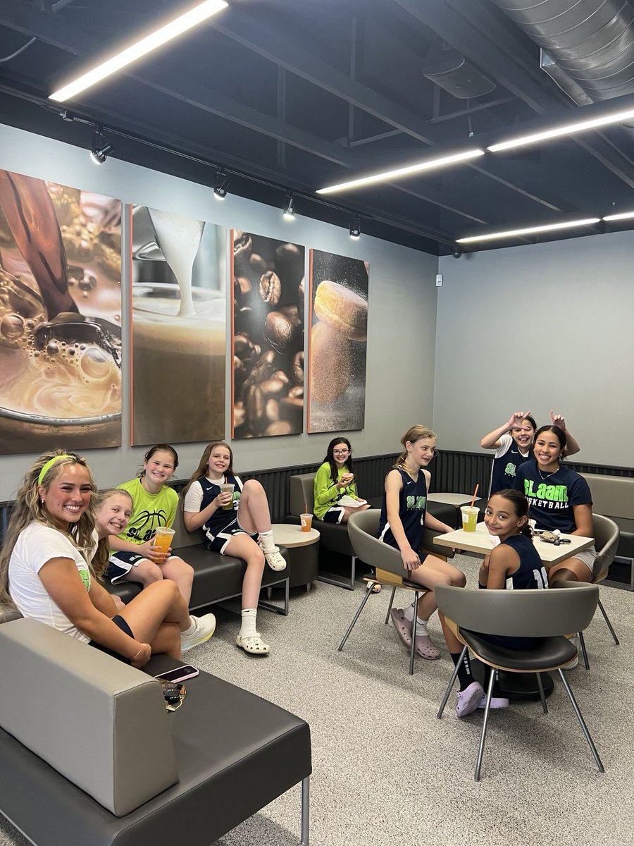 Mady Aulbach tweet media