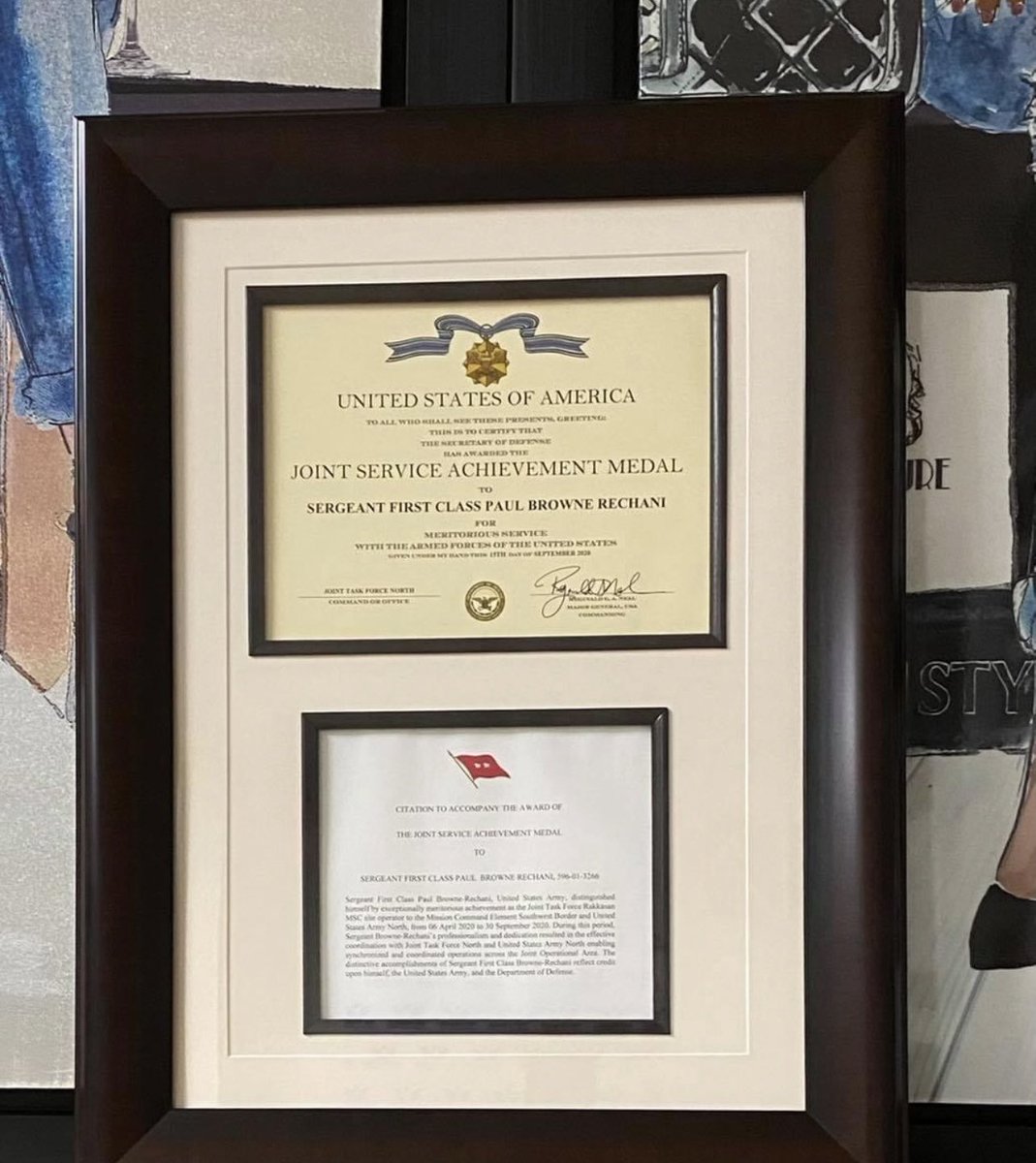 israel_romero07's tweet image. Who needs help with framing your awards? Visit ⁦@EnmarcadosFDG⁩ #frameshop #framediplomas #frameart