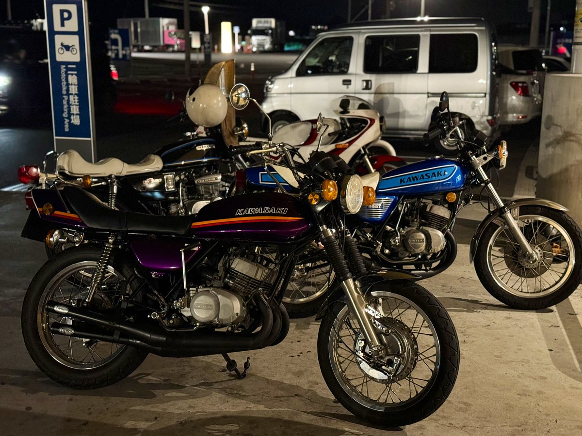 2strokefleak's tweet photo. グランテラスに移動🛵 https://t.co/RS3WWKv3Oy