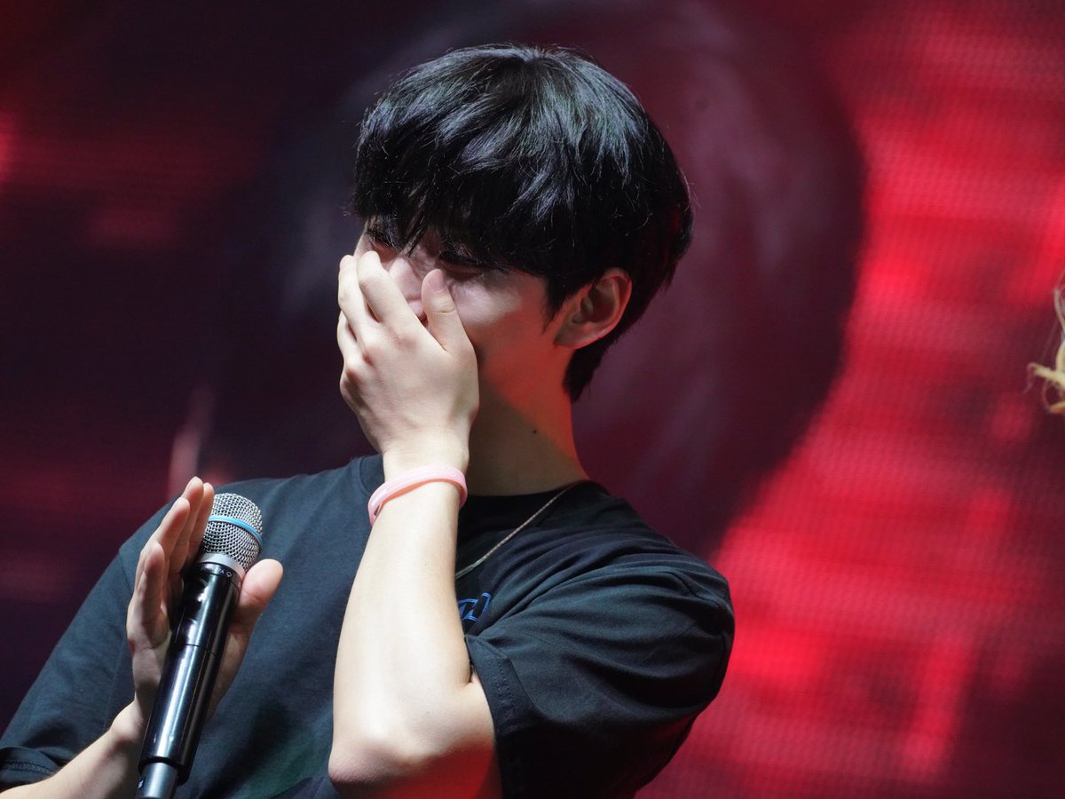 240601 day2 Xdinary Heroes  Closed ♭eta: v6.1 

#XdinaryHeroes #엑스디너리히어로즈
#엑디즈  #Gunil #건일 #구건일