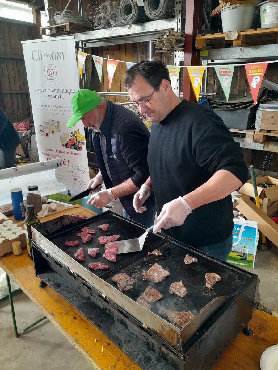 #ceuxquifontlaviande ouvrent leurs portes ce week-end dans les Vosges ! Découvrez l'élevage ovin Brebis et Compagnie à Le Puid (88) 
Et rdv #ATable !
<a href="/fdsea_vosges/">fdsea 88</a> <a href="/JA_Vosges/">JA Vosges</a> <a href="/regiongrandest/">Région Grand Est</a> #loqualite