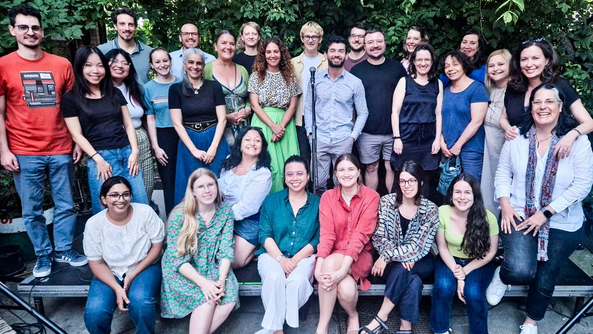 We had a great week at the Faculty of Media and Communications #FMK hosting the ECR Training School followed by the 3rd annual meeting of the @slowmemo  COST action slowmemory.eu/events/annual-…