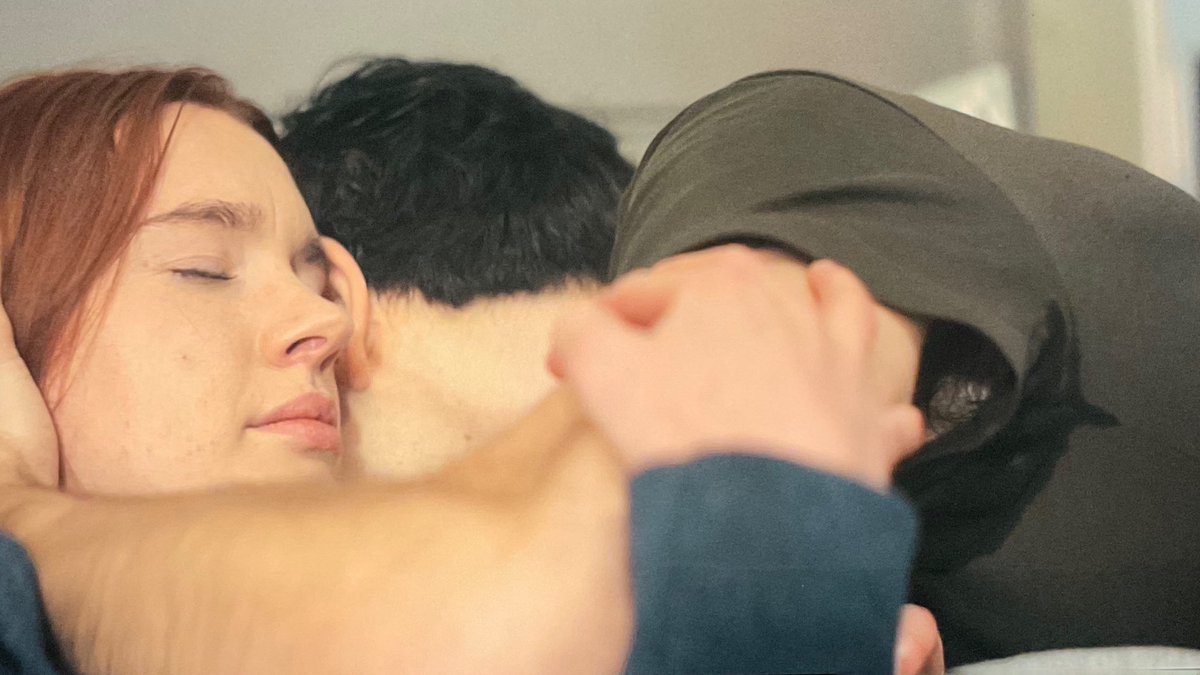 CMagnumfan's tweet image. #ColinMorgan as #JohnathanKennedy in #ThreeFamilies episode 1