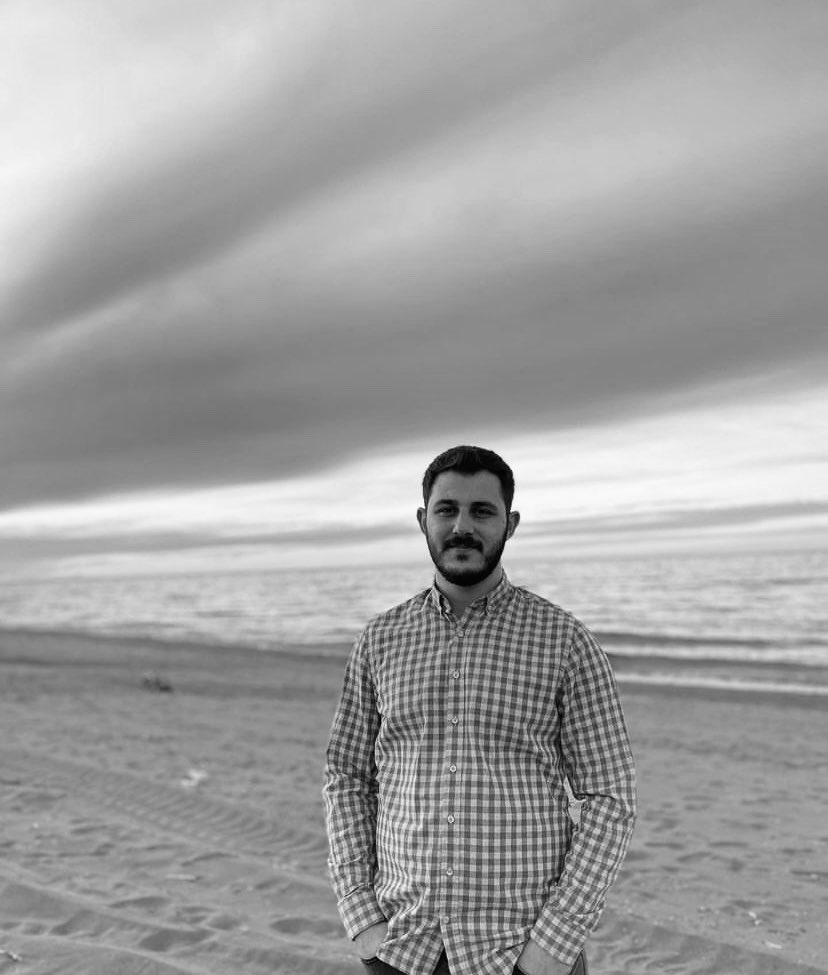 Kocaali Gençlik Kolları Yönetim Kurulu Üyemiz, dava kardeşimiz Mustafa Aşçı’nın vefat haberini büyük bir üzüntüyle öğrenmiş bulunmaktayım.

Merhum kardeşimize Cenab-ı Allah’tan rahmet, ailesine ve sevenlerine sabırlar diliyorum.
Teşkilatımızın başı sağolsun.