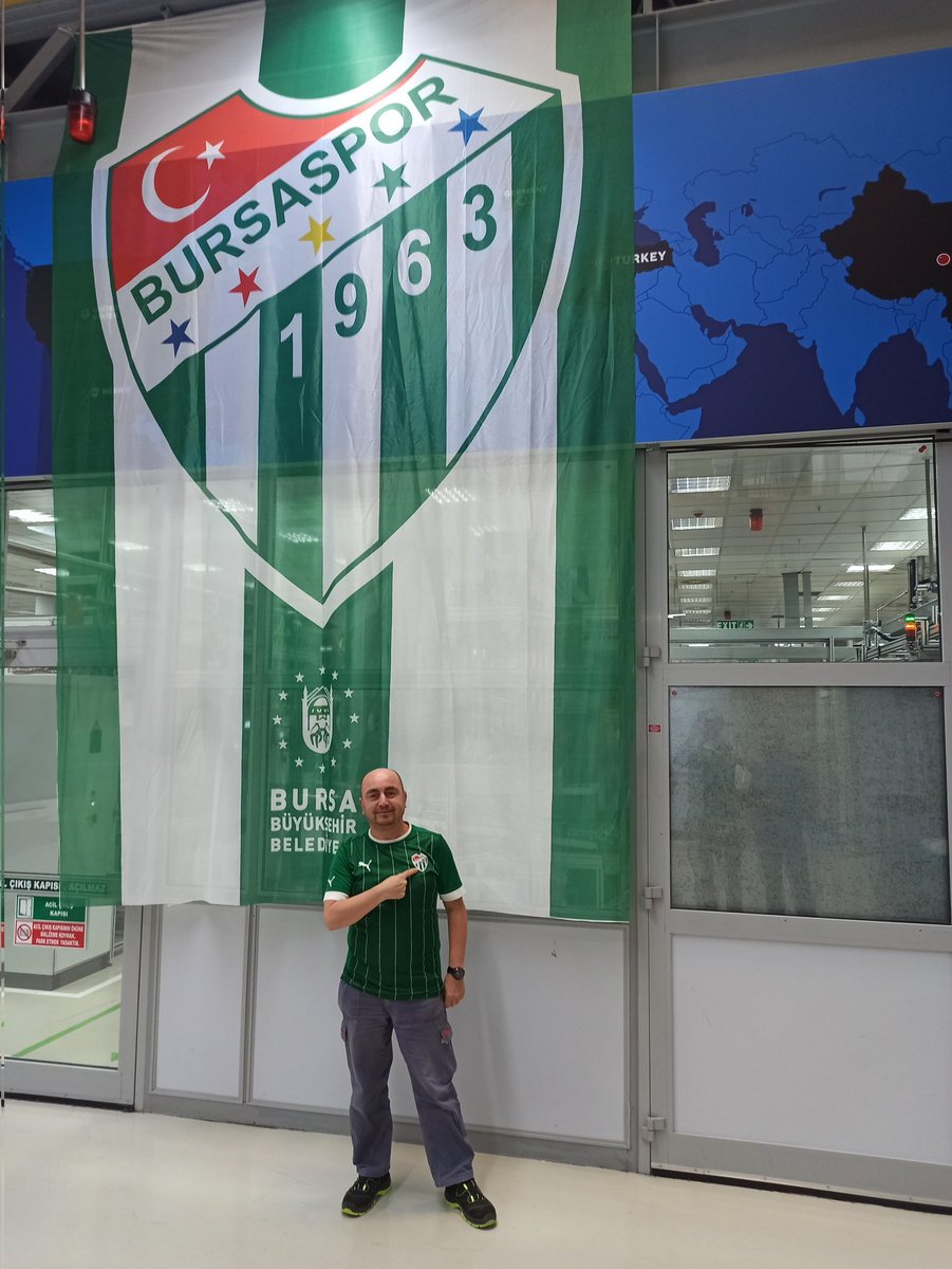 BURSASPOR'UM sen çok yaşa.