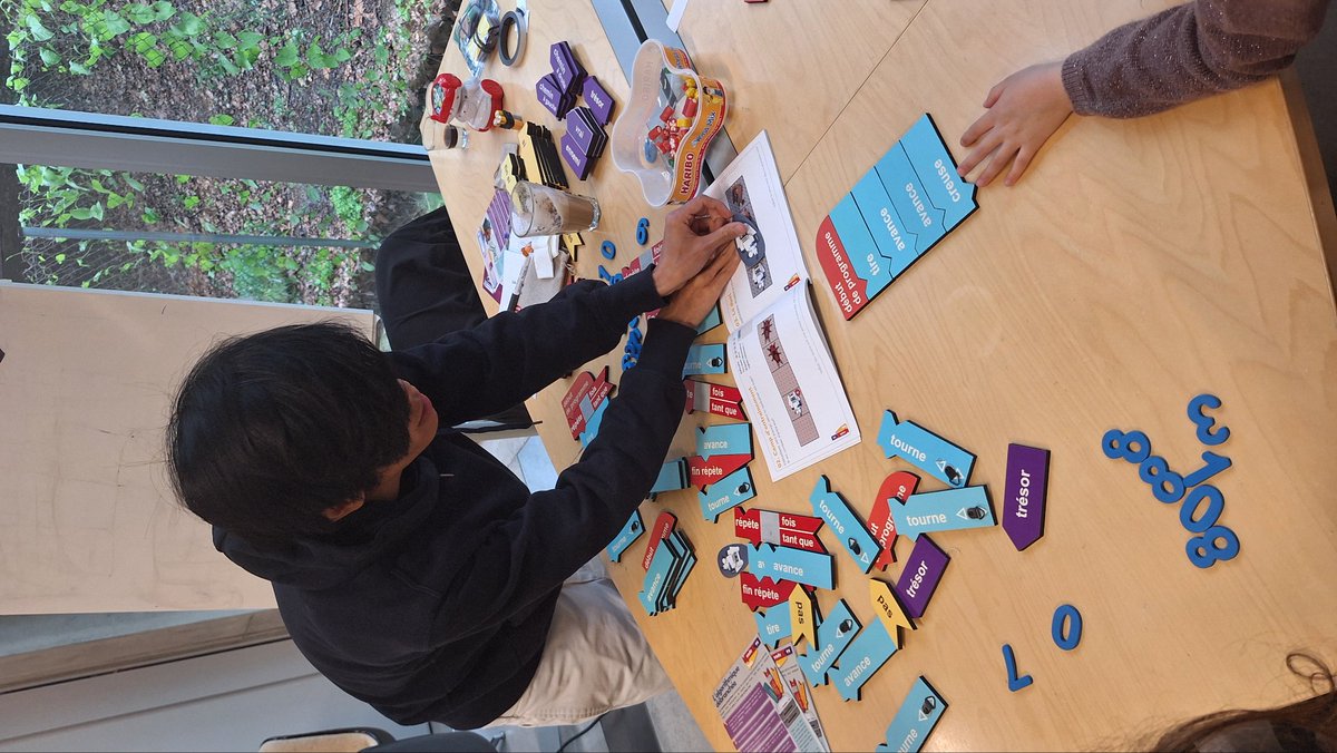 Iagora (@iagorafestival) on Twitter photo Atelier pour apprendre à coder simple mention et sans écran avec <a href="/CodeEnBois/">Code en Bois</a> 💯
#Iagora #IagoraFestival #IA #IntelligenceArtificielle
<a href="/IciConversation/">La Maison de la conversation</a> Atelier pour apprendre à coder simple mention et sans écran avec <a href="/CodeEnBois/">Code en Bois</a> 💯
#Iagora #IagoraFestival #IA #IntelligenceArtificielle
<a href="/IciConversation/">La Maison de la conversation</a>