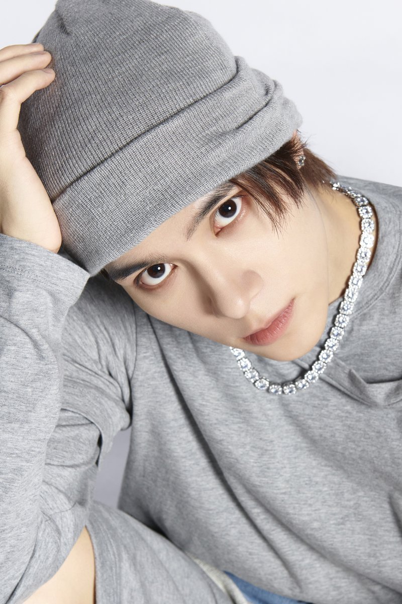 WayV_official's tweet image. WayV The 5th Mini Album 'Give Me That' MV Teaser Image #HENDERY
【Give Me That - The 5th Mini Album】
➫ 2024.06.03 (CST/KST)
#WayV #威神V
#GiveMeThat
#WayV_GiveMeThat
💿Pre-order
wayv.lnk.to/give_me_that