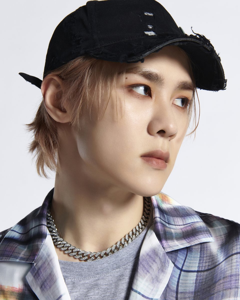 WayV_official's tweet image. WayV The 5th Mini Album 'Give Me That' MV Teaser Image #KUN
【Give Me That - The 5th Mini Album】
➫ 2024.06.03 (CST/KST)
#WayV #威神V
#GiveMeThat
#WayV_GiveMeThat
💿Pre-order
wayv.lnk.to/give_me_that