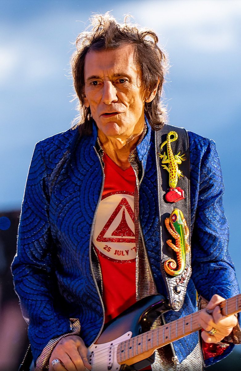 Born Today (June 1)

1947 - Ron Wood
Ronnie Wood guitarist, songwriter, painter and radio presenter. Originally a member of UK band The Birds, he first worked alongside Rod Stewart in the Jeff BeckGroup