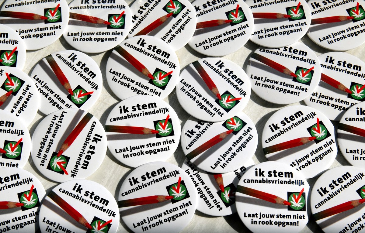 CannaKieswijzer's tweet photo. Stem op donderdag 6 juni cannabisvriendelijk bij de Europese Verkiezingen; lees hier hoe en waarom: https://t.co/bOgUbtX6Jn. 

#gebruikjestem #verkiezingen #election #eu #europe #europa #cannabis #cannabiskieswijzer #stemwijzer

📷Derrick Bergman https://t.co/JZ7lSrOFW0