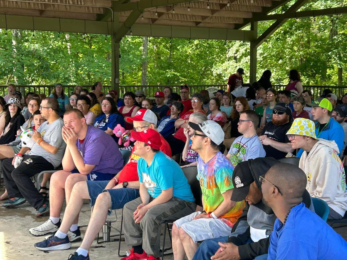 University of Central Missouri Repertory's original children's production of GUINEVERE AND LANCELOT has had a busy week touring. The troupe stopped in and performed at Official Wonderland Camp! This University of Central Missouri Theatre and Dance performance was great.