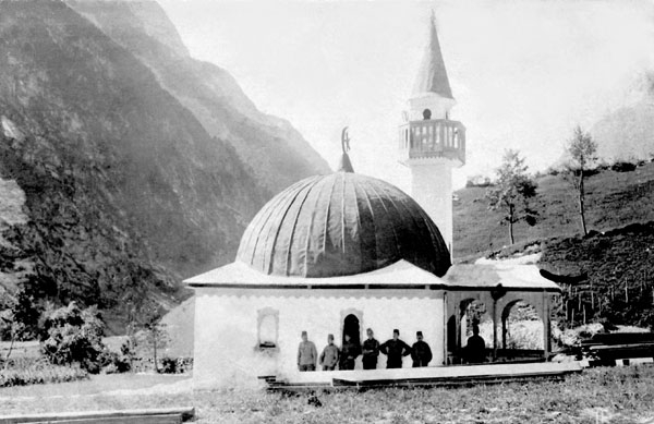 Jaka Bartolj mediahistorynow.bsky.social (@mediahistorynow) on Twitter photo <a href="/_TharikHussain/">Tharik Hussain</a> Currently reading and loving 𝘔𝘪𝘯𝘢𝘳𝘦𝘵𝘴 𝘪𝘯 𝘵𝘩𝘦 𝘔𝘰𝘶𝘯𝘵𝘢𝘪𝘯𝘴!
Perhaps of interest: during WWI, Bosniak soldiers serving on the Isonzo Front built a mosque in the Slovenian Alps, just outside the village of Log pod Mangartom: en.wikipedia.org/wiki/Log_pod_M… <a href="/_TharikHussain/">Tharik Hussain</a> Currently reading and loving 𝘔𝘪𝘯𝘢𝘳𝘦𝘵𝘴 𝘪𝘯 𝘵𝘩𝘦 𝘔𝘰𝘶𝘯𝘵𝘢𝘪𝘯𝘴!
Perhaps of interest: during WWI, Bosniak soldiers serving on the Isonzo Front built a mosque in the Slovenian Alps, just outside the village of Log pod Mangartom: en.wikipedia.org/wiki/Log_pod_M…