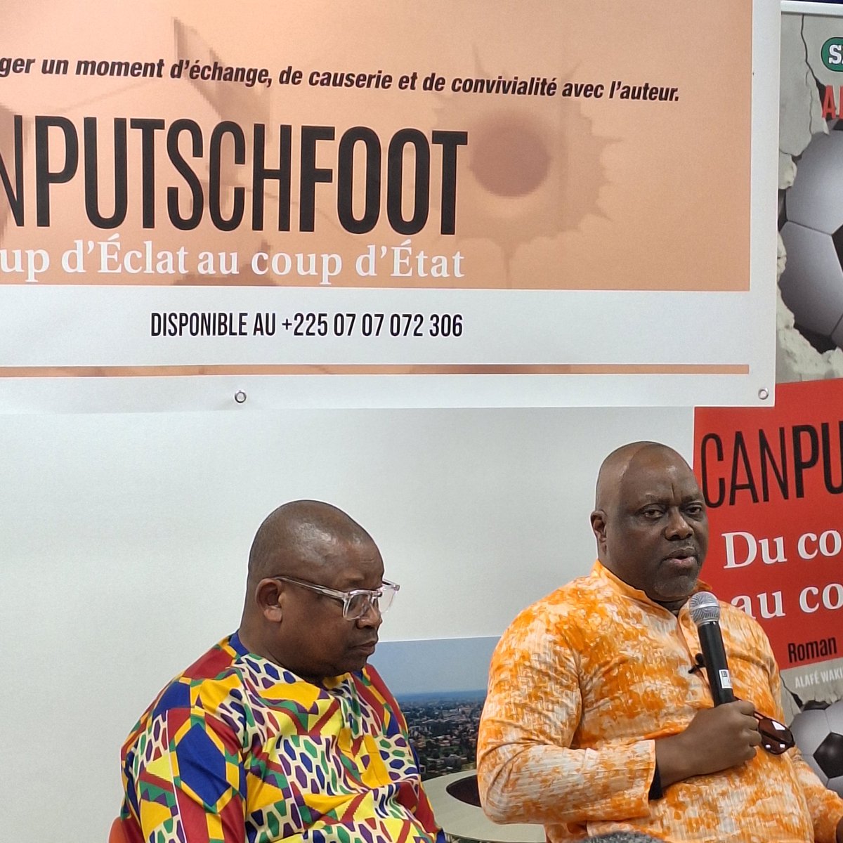 enquetemedia's tweet photo. #culture /Dédicace de «CanPutschFoot : du coup d’éclat au coup d’Etat », le nouveau roman du journaliste-écrivain Alafé Wakili, samedi 1er juin 2024 au Consulat général de Côte d’Ivoire à Paris sis au 19 rue de la pépinière 75008 Paris. 
📸@enquetemedia https://t.co/xpngEhQdSD