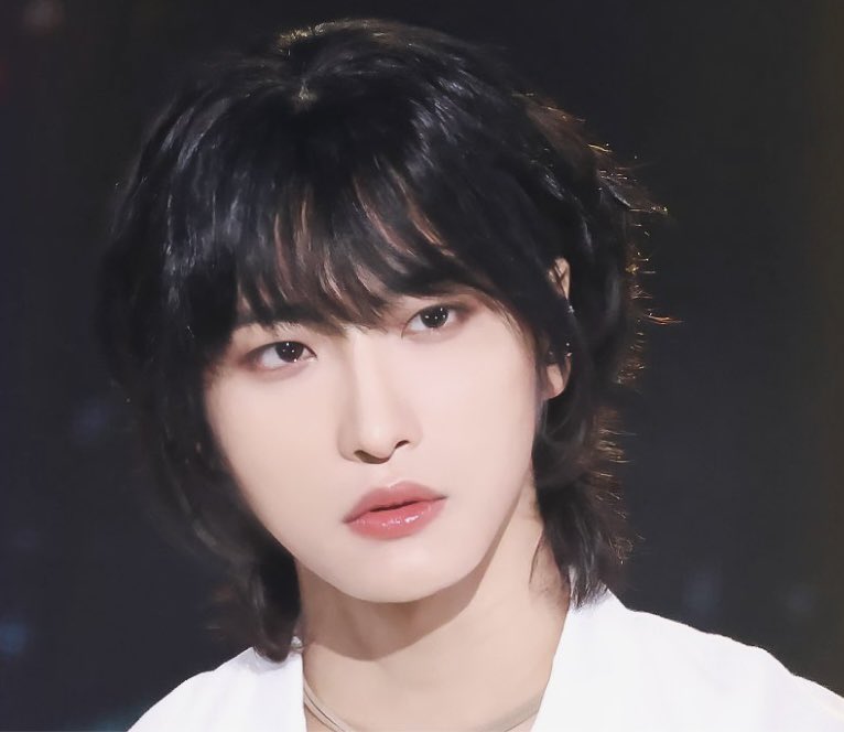 artaem_work tweet media