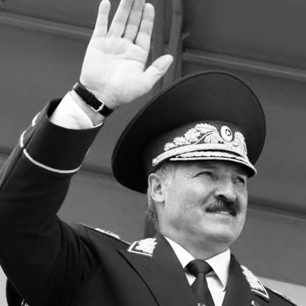 Цуст дарангуйлагч, Эх орноо зарсан, хөл нь тушигдсан, Хүн төрөлхтөний эсрэг гэмт хэрэг үйлдсэн, ОУ-ын эрүүгийн шүүхээс эрэн сурвалжлагдаж байгаа, орос гитлер гэртээ харь! Тонил! Далд ор!!!
Баривчилж ОУ-ын шүүхэд өгөх Монгол Улсын олон улсын гэрээгээр хүлээсэн үүрэг бий шүү!!!!