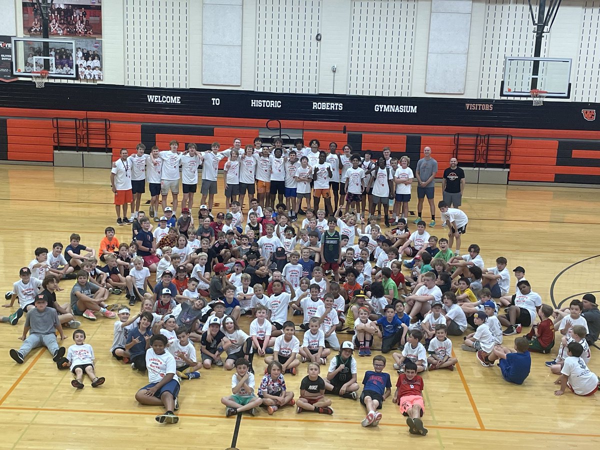 Webster Groves Basketball tweet media