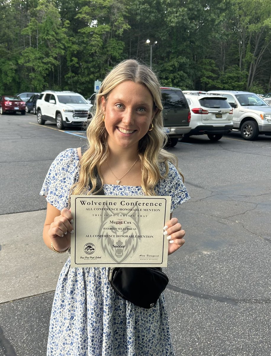 Megan Cox tweet media