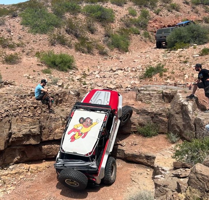 SpiderWebShade's tweet image. “Here I come to save the day! “ Durable, UV-resistant, and tailored to fit perfectly @spiderwebshade shadetops always save the day! Order your custom printed @spiderwebshade shadetop today! #SPIDERWEBSHADE #shadebrigade #customprinted #offroading