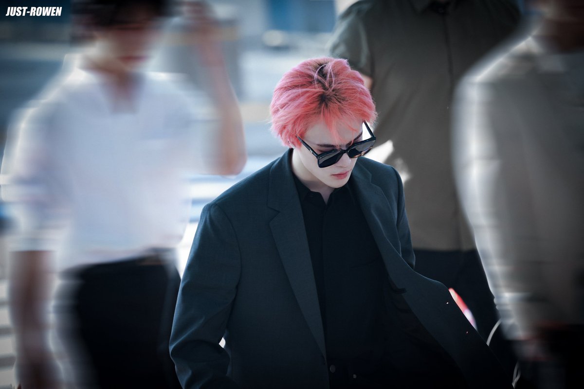 just_rowen's tweet photo. 20240601
🥰
#천러 #CHENLE #辰乐 
#NCTDREAM #NCT https://t.co/zMeyEjqfS2