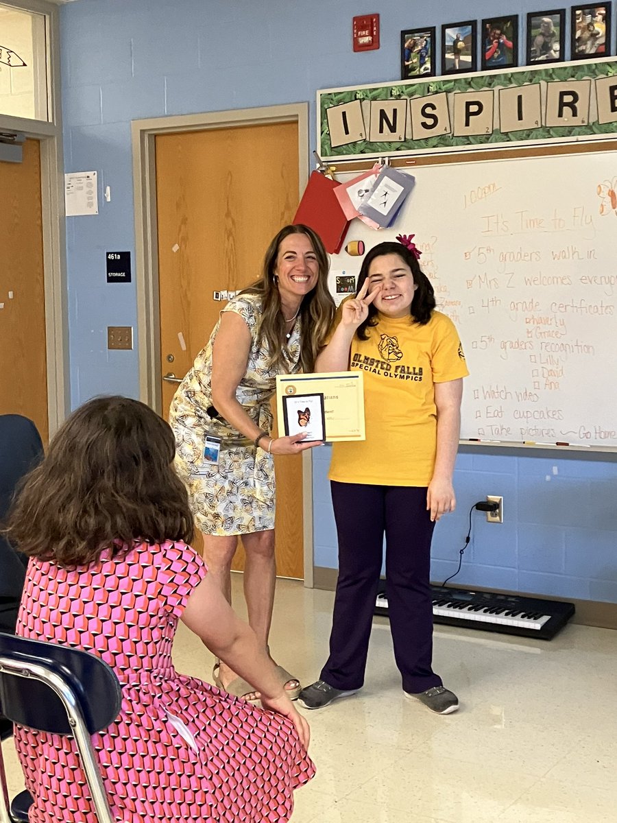 Mrs. Z’s Monarch Room Adventures tweet media