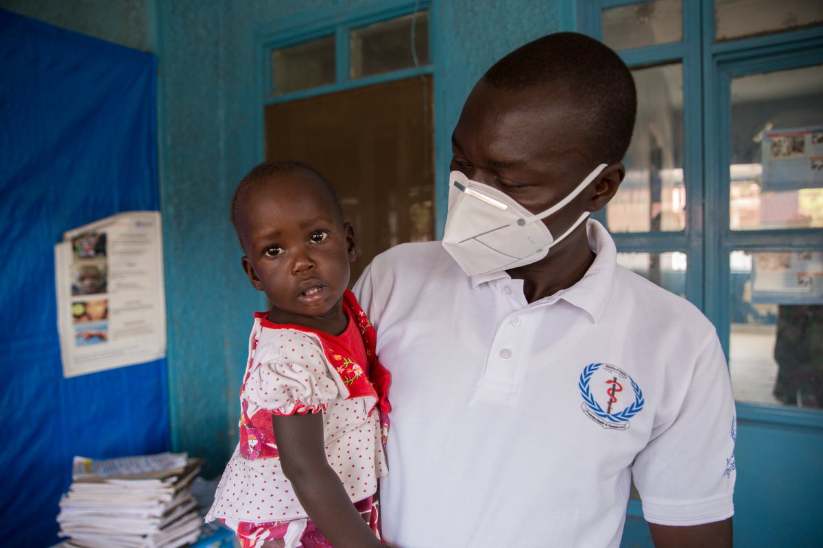 #ForEveryChild, love.

Parents are the most important people in a child's life they provide nutrition, protection, care and love.💙

#UNICEF appreciates the amazing work parents and caregiver do for a better future for their children.

#GlobalDayOfParents #SouthSudan