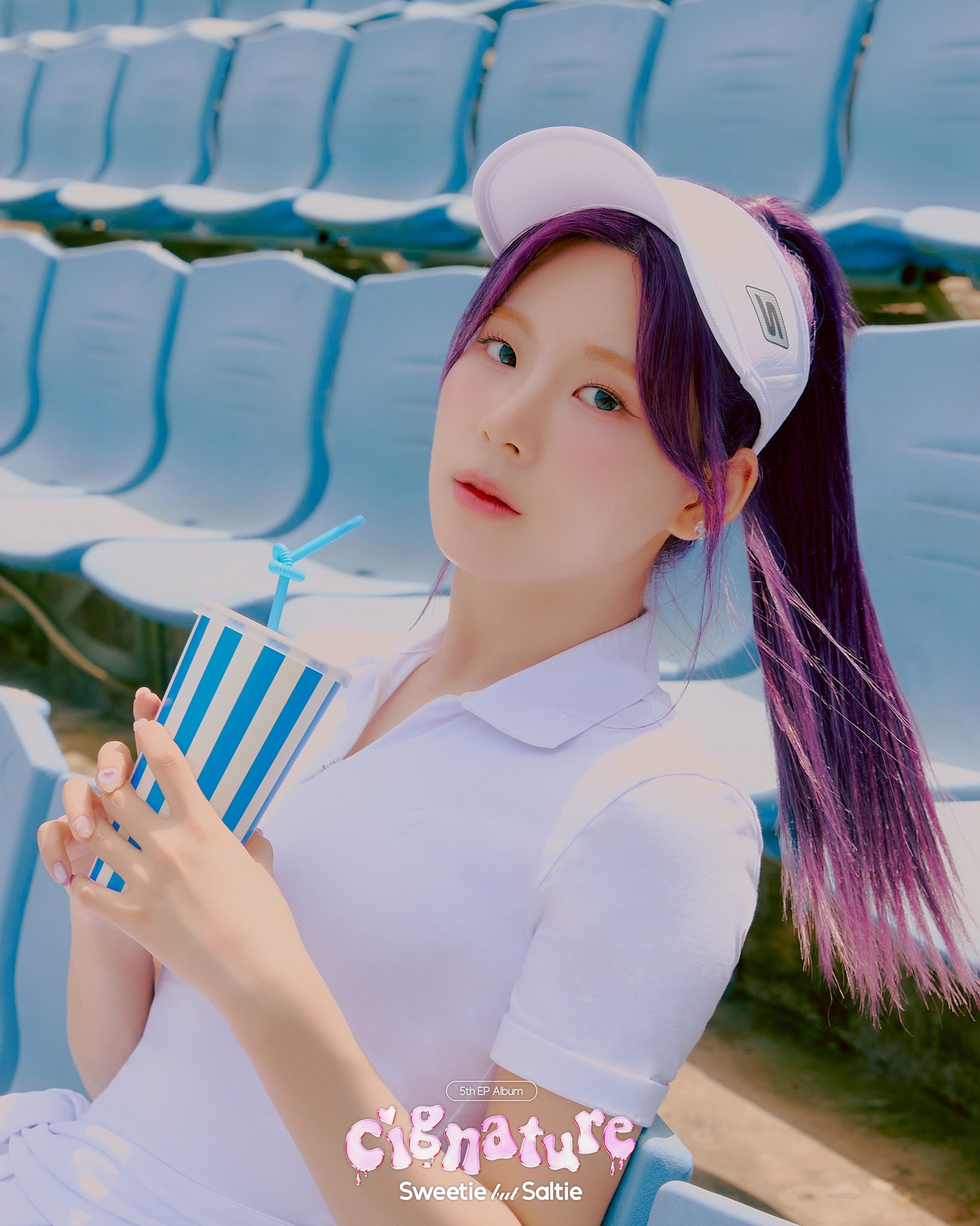 GO_xBt7b0AAbipk?format=jpg&name=large