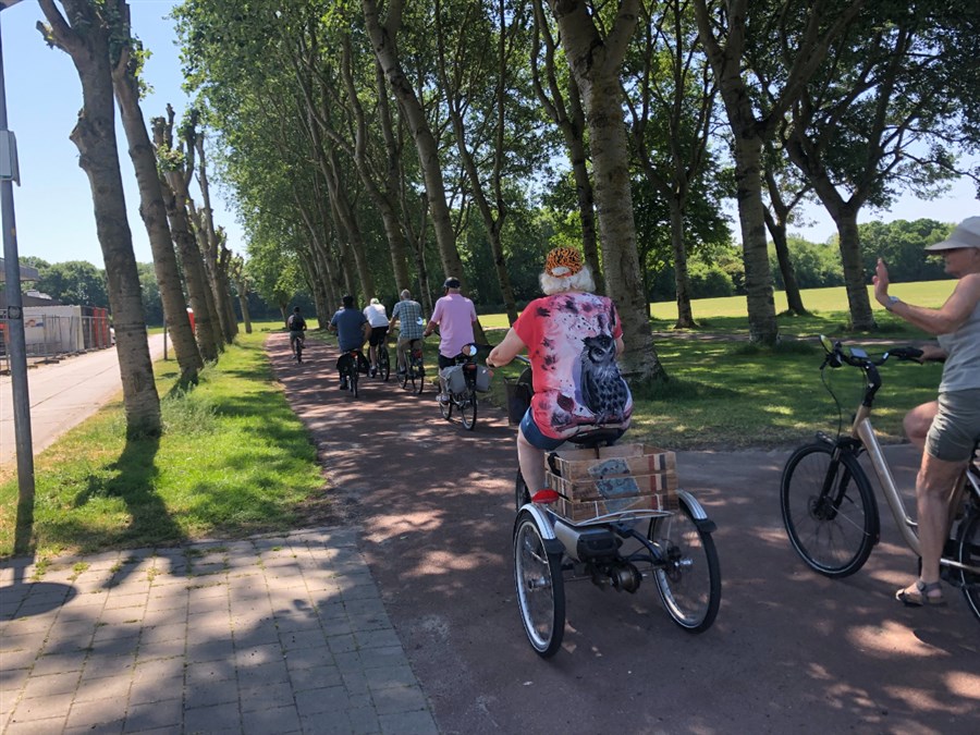 “In the Netherlands, countless initiatives have been devised to make sure that cycling is inclusive, not just for young people who have grown up with it. The government’s ‘Doortrappen’ programme facilitates continued safe cycling for elderly people.” euronews.com/green/2024/05/…