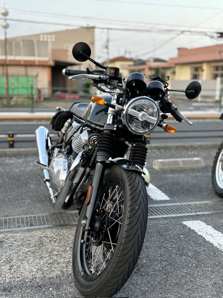 CONTINENTALGT650 × #46ミラー 全年式対応の46ミラー1 純正ミラーとの