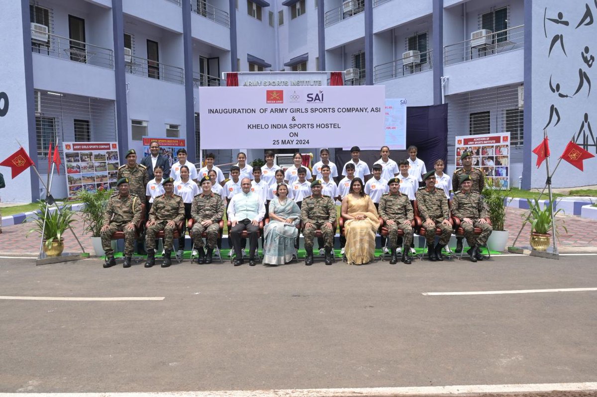 adgpi's tweet photo. General Manoj Pande #COAS visited Army Sports Institute #ASI, Pune, and inaugurated the newly raised Army Girls Sports Company #AGSC. He also virtually inaugurated the #AGSC for Shooting discipline at #AMU, Mhow.
Sh Sandeep Pradhan, Director General #SAI, Ms Anju Bobby George, Sr Vice President, Athletics Federation of India, other distinguished guests & elite athletes were present on the occasion.
This significant initiative promises to inspire and empower the next generation of female athletes, setting a robust foundation for future excellence in the field of sports.
Indian Army is committed to fostering sports and athletic talent in the country. 1/2
@DefenceMinIndia
@SpokespersonMoD
@HQ_IDS_India
@Media_SAI
@anjubobbygeorg1
#IndianArmy
#MissionOlympics