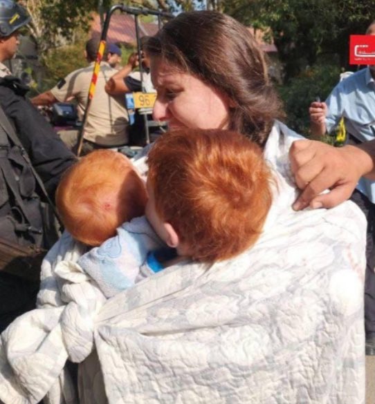 IsraelinChina's tweet photo. Especially when Children’s day is coming, let’s remember together:

💔 Alin (8) and Ethan (5) Kapshiter, who deserved gifts before they, and their parents, were gunned down by Hamas terrorists on October 7. Their grandparents placed toys on their graves.

💔 Ariel (4) and Kfir (1) Bibas, who are still held by Hamas terrorists in the tunnels of Gaza, along with their parents Yarden and Shiri.

This, and countless other Israeli families that were murdered, children that were burned alive, shot dead or abducted from their homes, deserve the gifts of safety and life.