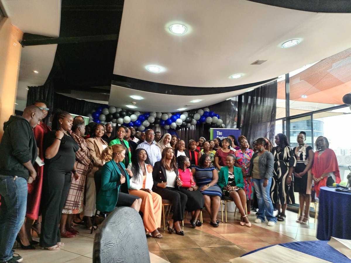 _MakingCents_'s tweet image. Congratulations to season 29 of the Centonomy Entrepreneur program.

#MakingCents #WealthCreation #Centonomy