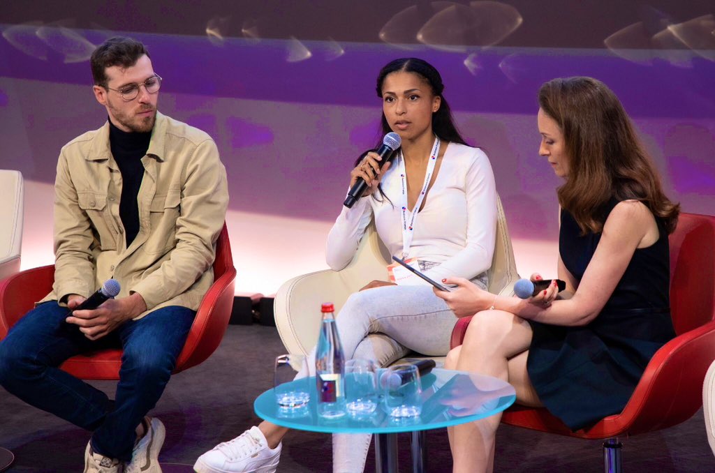 DucroquetSamuel's tweet photo. Retour sur les #RIGES de  @businessfrance, événement incontournable de la filière sport ! 

Une édition 2024 particulièrement riche avec plus de 200 participants et un focus sur les opportunités de marché en Afrique, Amérique du nord, Arabie Saoudite et Inde 

Ravi d’avoir pu mettre en exergue : 

1/ les perspectives de coopération entre la France et l’Arabie Saoudite dans le domaine du sport 

2/ la mobilisation du réseau diplomatique au profit d’une offre française intégrée 

3/ l’accompagnement en matière de formation au management et de leadership féminin