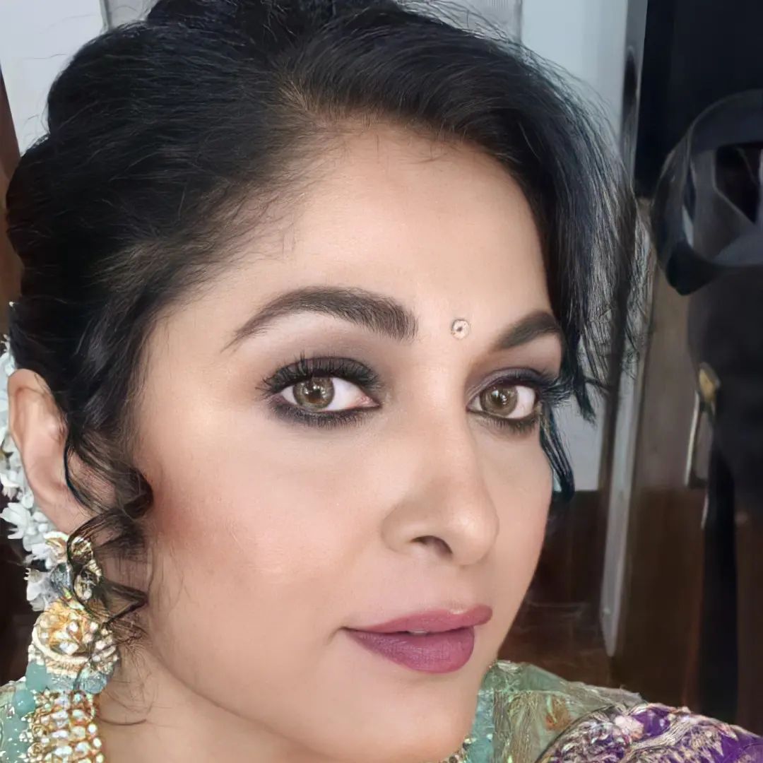 Raisa_RK_'s tweet photo. Pretty...🤌🏻😍❤️🦋
@meramyakrishnan ma'am
#smileyqueen #beautyqueen #evergreen #queenramyakrishnan #ramyakrishnan #ladysuperstar #fabulous #favourite #explore https://t.co/0OBgfkny4J