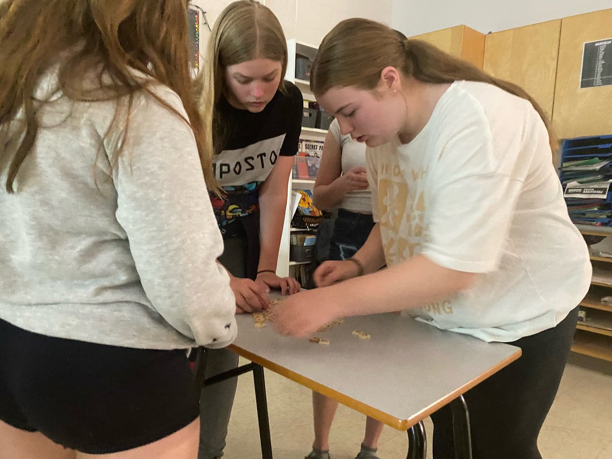 WH Middle School tweet media