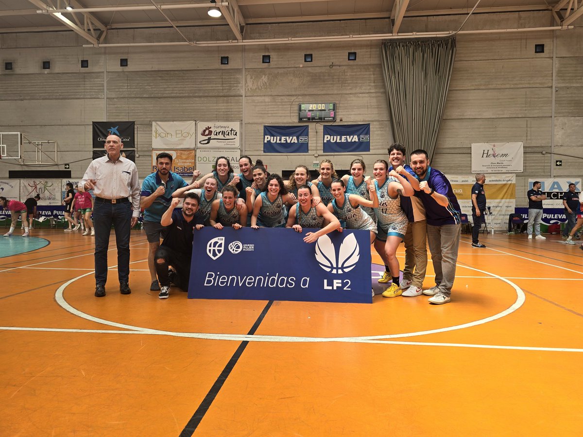 CBCMostoles's tweet photo. ¡SIIIIIIIIIIIIIIIIÍ!

Los sueños, a veces, se cumplen (con mucho trabajo y esfuerzo detrás)... ¡Y FUE SÍ!

Ya somos liga femenina 2.

💙💪🏼🏀

#FamiliaCeleste

📸: @UTBet https://t.co/dnCVIkxPmM