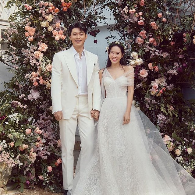 iconickdramas's tweet image. hyun bin and son yejin (binjin) being the cutest couple, a thread &amp;lt;3