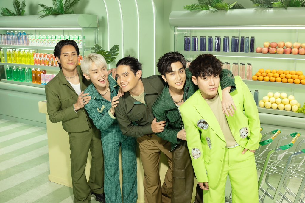 starmometer's tweet photo. SB19, BINI, SunKissed Lola, Flow G &amp; Puregold debut the ultimate OPM collaboration with the “Nasa Atin ang Panalo” music video

Read more at: https://t.co/2rbLCrdBjw

#AlwaysPanalo #PuregoldxSB19 #PuregoldxBINI #PuregoldxFlowG #PuregoldxSunkissedLola #PuregoldNasaAtinAngPanalo https://t.co/TBQaTqeEFa