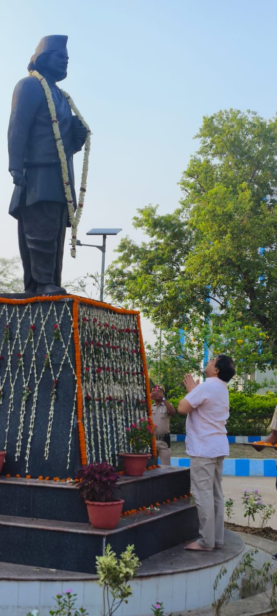 KNU_Asn's tweet photo. 125th birth anniversary celebration of rebel poet Kazi Nazrul Islam at our University campus and his birth place Churulia village.
#kazikazrulislam
#KNU https://t.co/zITxxZUKaQ