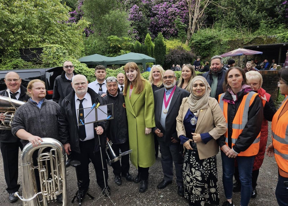 Whit Friday brings our whole community together for a celebration of brass band music. Thank you to the bands - and all the volunteers who make it happen! A joy to see. 🎺