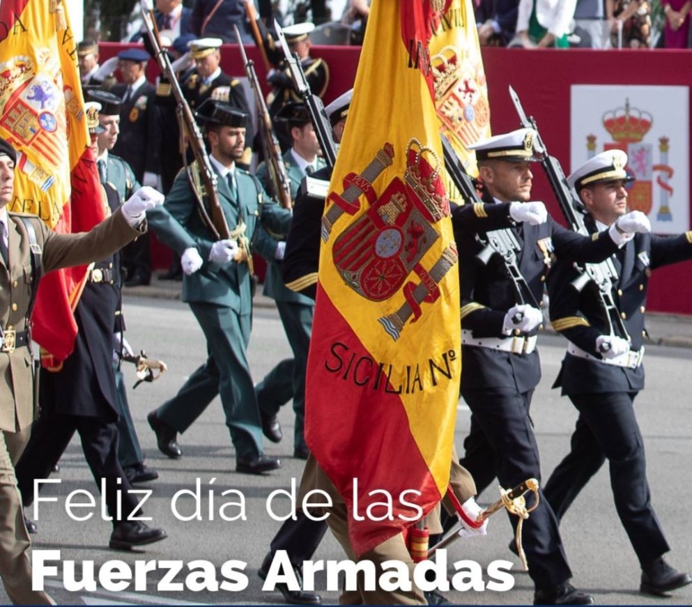 Buenos días amig@s ,compañer@s
Muy feliz día de las Fuerzas Armadas 
"" VIVA ESPAÑA ""