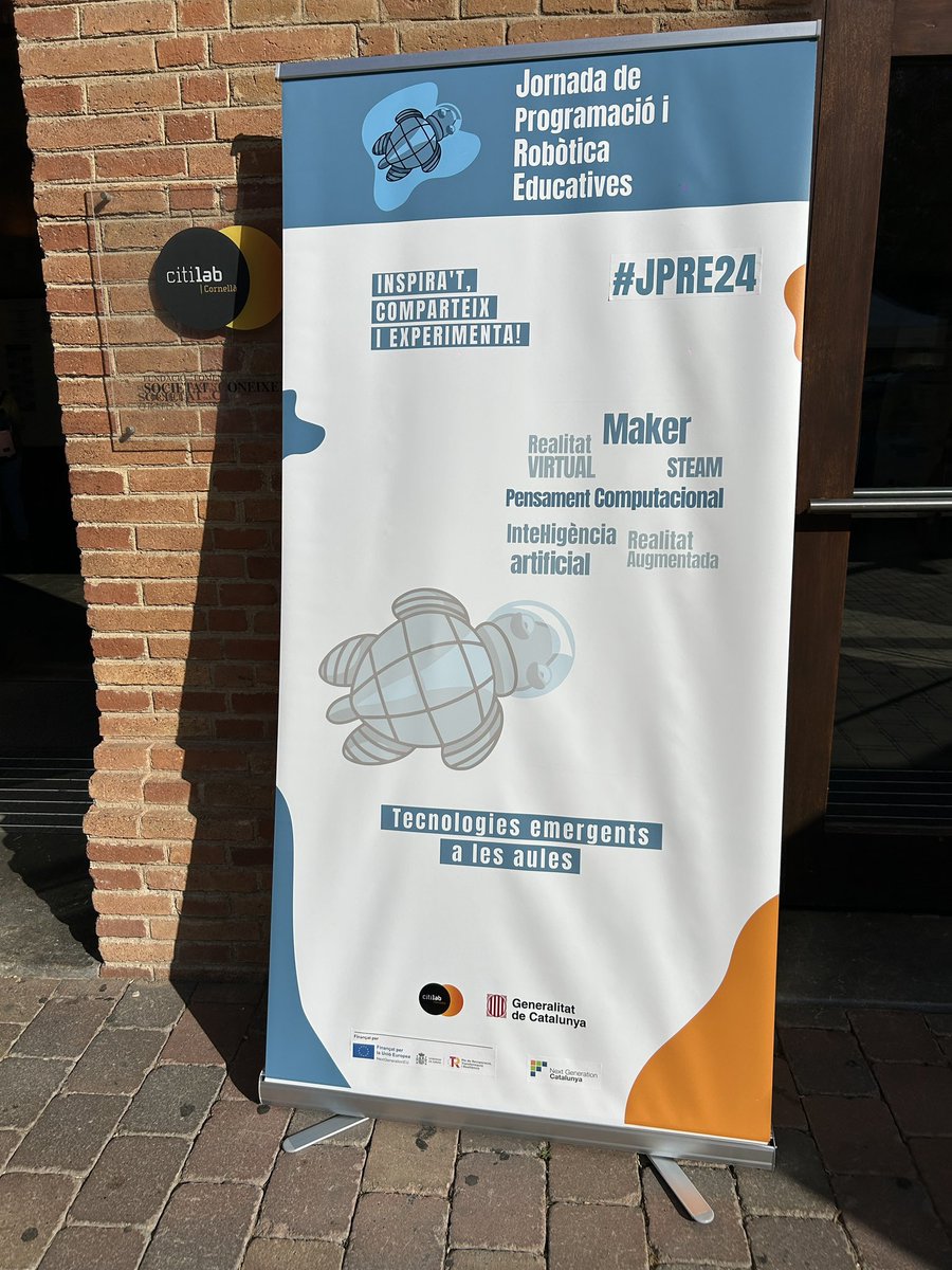 berta_farre's tweet image. Ja comença la #JPRE24 des del @citilab! 
🤖🤖🤖Serà un dia molt complet amb + de 40 tallers, ponències i activitats gamificades sobre #robòtica #pensamentcomputacional #ia #programació
Som-hi!