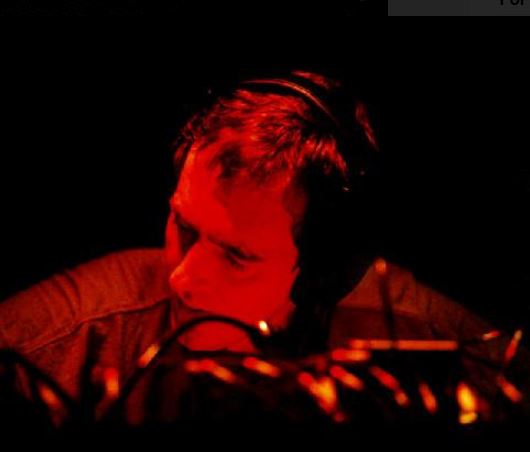 ColinsCuts's tweet image. #BIRTHDAY

Join me to celebrate #Underworld's #RickSmith's birthday #today TWICE during #ColinSpencer Programme #104

🔊mixcloud.com/colinspencer/🎧 Saturday 25 May 2024
6-8pm (#UK times)
to
#DiscoverAndRemember @underworldlive

Before then? Catch-up #091
▶️mixcloud.com/ColinSpencer/c…