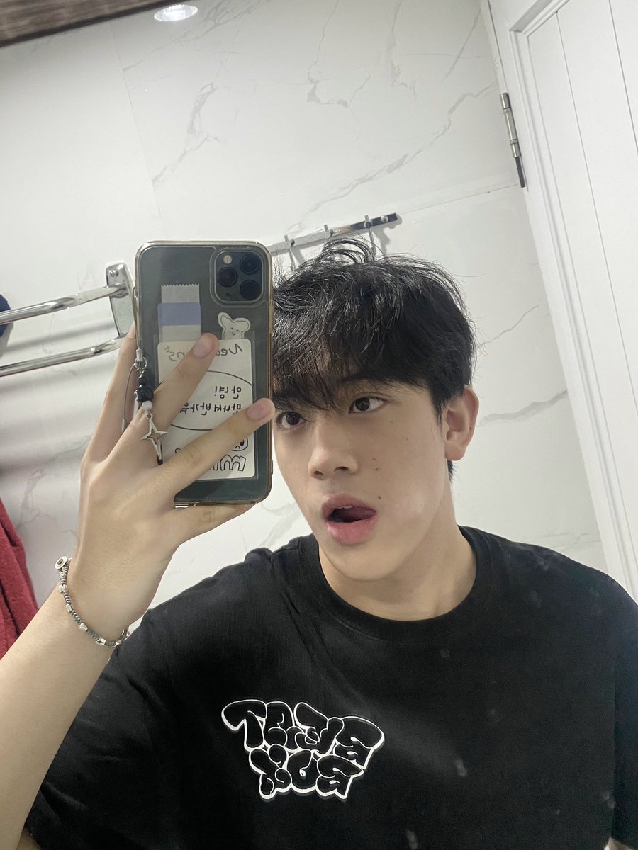 toothplate7_'s tweet photo. thank u 🫂 stan ajaa pls .ᐟ ◡̈ https://t.co/loAFiyttfC